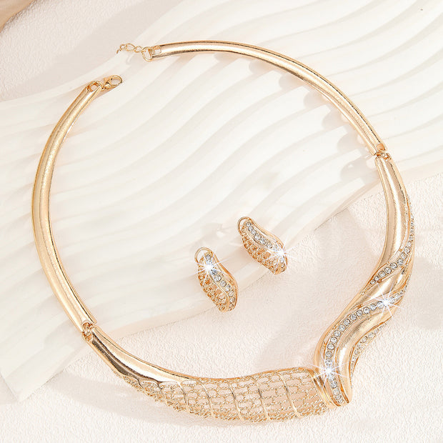 Metal Moon Necklace and Earrings Set for Women - Celestial Jewelry Gift