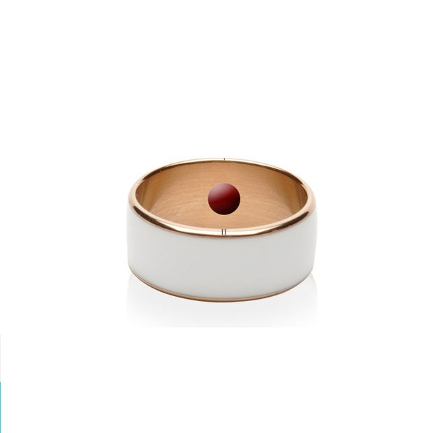 this smart ring with heart rate monitor is the perfect choice. It’s ideal for athletes, busy professionals, and anyone who wants to keep a pulse on their health — literally.