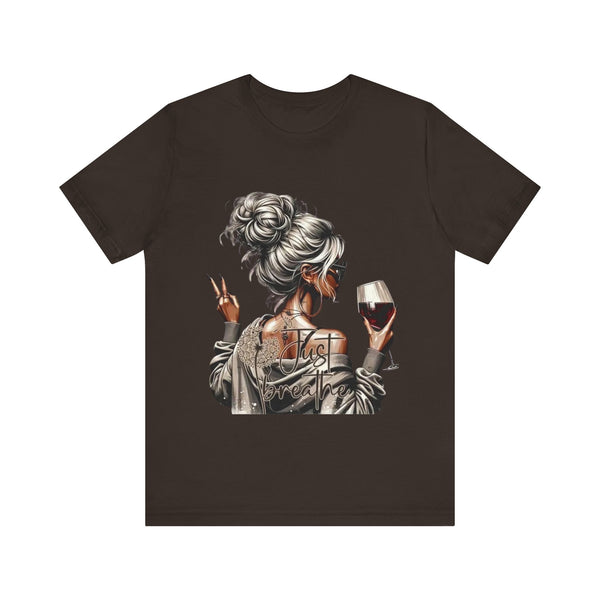 Chic Wine Lover Tee - Perfect for Wine Nights, Casual Outfits & Gifting Friends! Embrace Relaxed Style & Celebrate Your Passion!