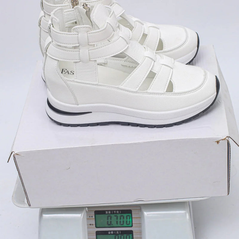 Stylish Women's Hollow-out Platform Sandals – Elevate Your Summer Look with Comfort and Confidence