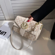 Niche Personality Lettered Shoulder Messenger Bag - Stylish, Functional, and Perfect for Everyday Adventures