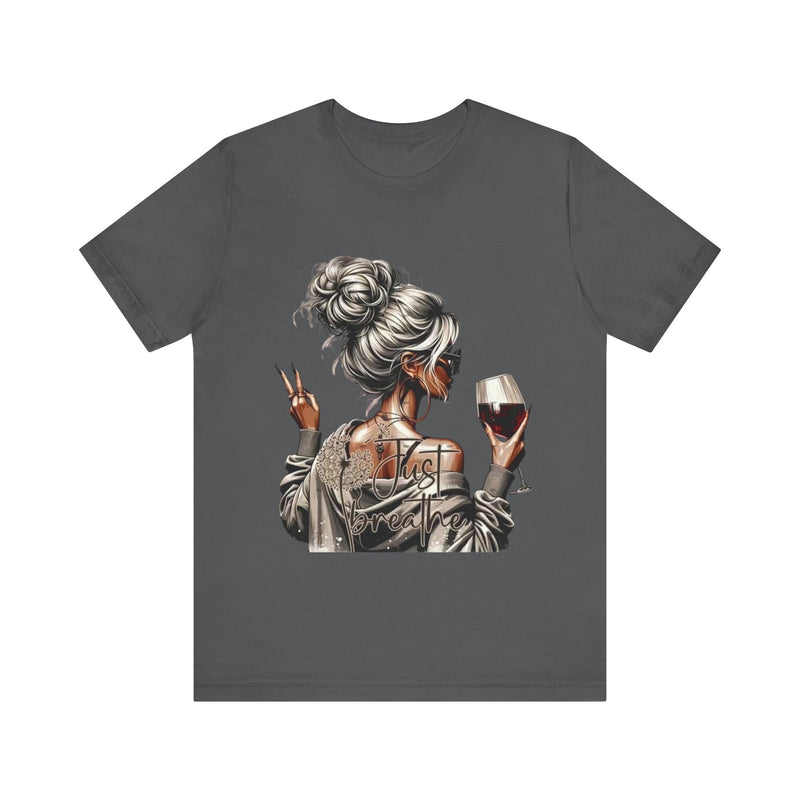 Chic Wine Lover Tee - Perfect for Wine Nights, Casual Outfits & Gifting Friends! Embrace Relaxed Style & Celebrate Your Passion!