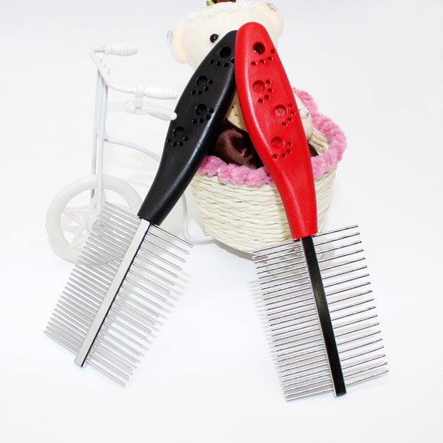 Pet grooming products   with shank footprint and dense teeth 