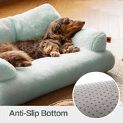 MEWOOFUN plush cat bed offers a soft