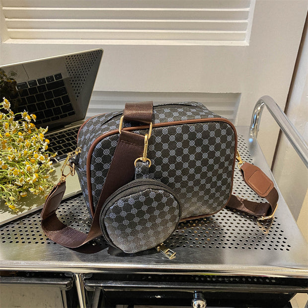 Vintage-Inspired Women's Crossbody Bag | Chic Shell Design, Trendy Small Purse